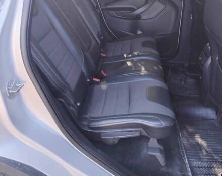 Серый Форд Куга, объемом двигателя 2 л и пробегом 130 тыс. км за 12100 $, фото 7 на Automoto.ua