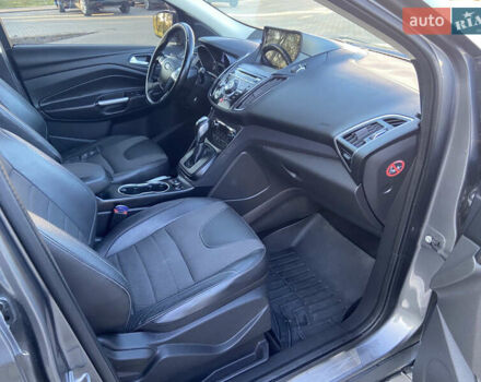 Форд Куга 2013 в Монастырище на Automoto.ua Серый Форд Куга, объемом двигателя 2 л и пробегом 239 тыс. км за 12200 $, фото 21 на Automoto.ua