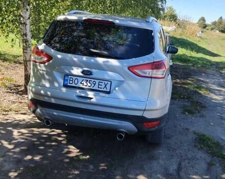 Серый Форд Куга, объемом двигателя 2 л и пробегом 130 тыс. км за 12100 $, фото 4 на Automoto.ua