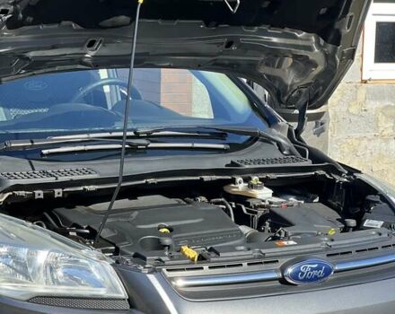 Серый Форд Куга, объемом двигателя 2 л и пробегом 84 тыс. км за 15000 $, фото 7 на Automoto.ua