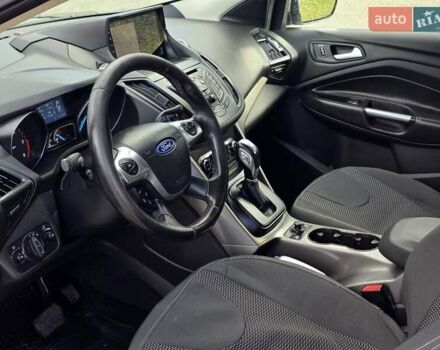 Форд Куга 2013 у Тернополі на Automoto.ua Сірий Форд Куга, об'ємом двигуна 2 л та пробігом 211 тис. км за 9999 $, фото 21 на Automoto.ua