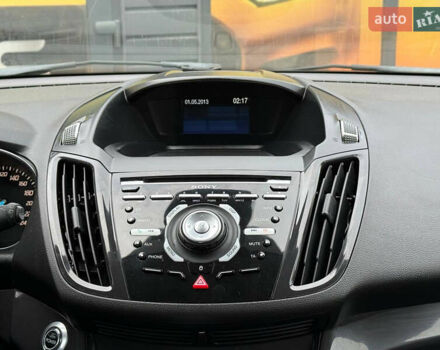 Сірий Форд Куга, об'ємом двигуна 2 л та пробігом 176 тис. км за 14500 $, фото 41 на Automoto.ua