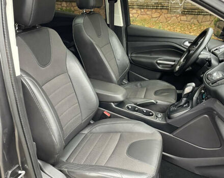 Серый Форд Куга, объемом двигателя 2 л и пробегом 209 тыс. км за 11700 $, фото 13 на Automoto.ua