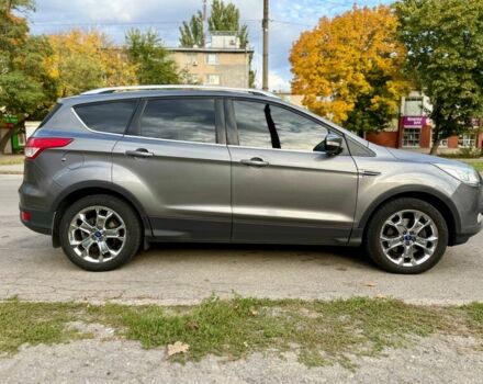 Форд Куга 2013 в Запорожье на Automoto.ua Серый Форд Куга, объемом двигателя 2 л и пробегом 248 тыс. км за 11200 $, фото 3 на Automoto.ua