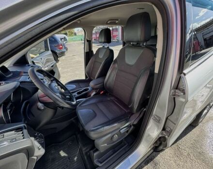 Серый Форд Куга, объемом двигателя 2 л и пробегом 180 тыс. км за 12500 $, фото 13 на Automoto.ua