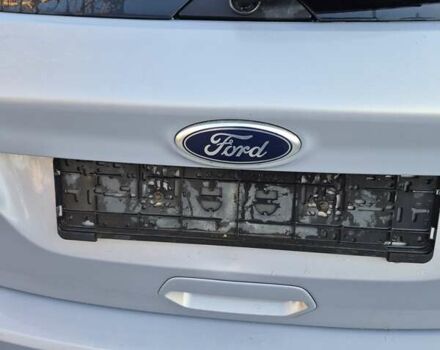 Серый Форд Куга, объемом двигателя 2 л и пробегом 185 тыс. км за 10999 $, фото 14 на Automoto.ua