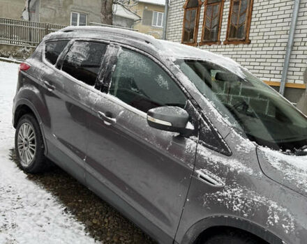 Серый Форд Куга, объемом двигателя 2 л и пробегом 82 тыс. км за 17600 $, фото 3 на Automoto.ua
