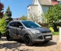 Серый Форд Куга, объемом двигателя 2 л и пробегом 195 тыс. км за 12999 $, фото 1 на Automoto.ua