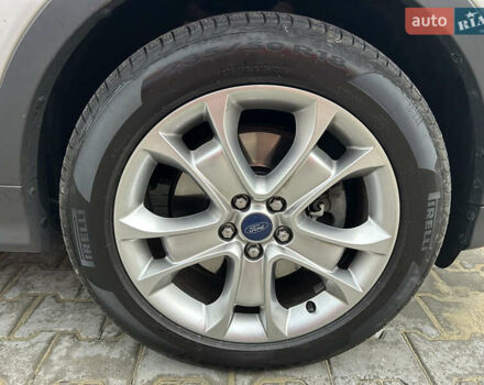 Форд Куга 2013 в Львове на Automoto.ua Серый Форд Куга, объемом двигателя 2 л и пробегом 93 тыс. км за 12800 $, фото 16 на Automoto.ua