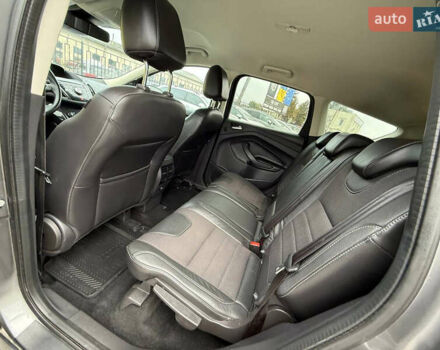 Сірий Форд Куга, об'ємом двигуна 2 л та пробігом 176 тис. км за 14500 $, фото 46 на Automoto.ua