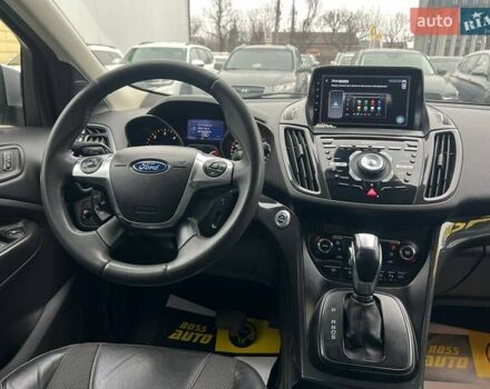 Серый Форд Куга, объемом двигателя 2 л и пробегом 216 тыс. км за 13500 $, фото 11 на Automoto.ua