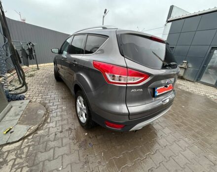 Серый Форд Куга, объемом двигателя 1.6 л и пробегом 248 тыс. км за 10500 $, фото 3 на Automoto.ua