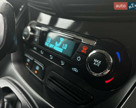 Серый Форд Куга, объемом двигателя 2 л и пробегом 219 тыс. км за 11750 $, фото 39 на Automoto.ua