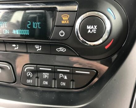 Серый Форд Куга, объемом двигателя 2 л и пробегом 142 тыс. км за 4313 $, фото 13 на Automoto.ua