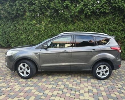 Сірий Форд Куга, об'ємом двигуна 1.6 л та пробігом 172 тис. км за 8000 $, фото 3 на Automoto.ua