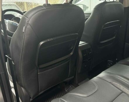 Сірий Форд Куга, об'ємом двигуна 1.6 л та пробігом 172 тис. км за 8000 $, фото 11 на Automoto.ua