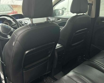 Сірий Форд Куга, об'ємом двигуна 1.6 л та пробігом 172 тис. км за 7900 $, фото 3 на Automoto.ua