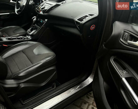 Серый Форд Куга, объемом двигателя 2 л и пробегом 219 тыс. км за 11750 $, фото 31 на Automoto.ua