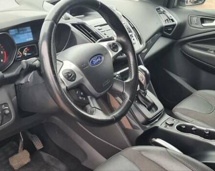 Серый Форд Куга, объемом двигателя 2 л и пробегом 197 тыс. км за 12950 $, фото 18 на Automoto.ua