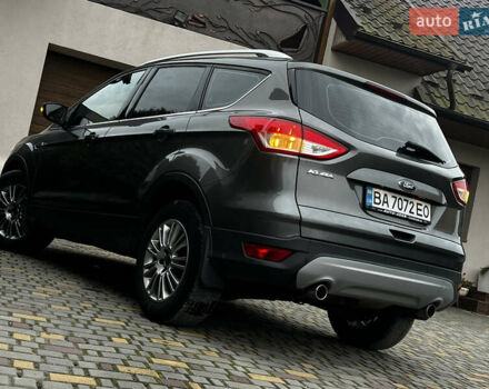 Серый Форд Куга, объемом двигателя 2 л и пробегом 219 тыс. км за 11750 $, фото 15 на Automoto.ua