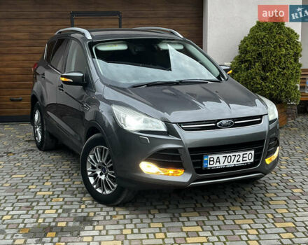 Серый Форд Куга, объемом двигателя 2 л и пробегом 219 тыс. км за 11750 $, фото 12 на Automoto.ua