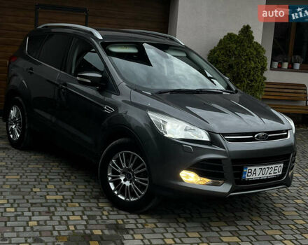 Серый Форд Куга, объемом двигателя 2 л и пробегом 219 тыс. км за 11750 $, фото 7 на Automoto.ua