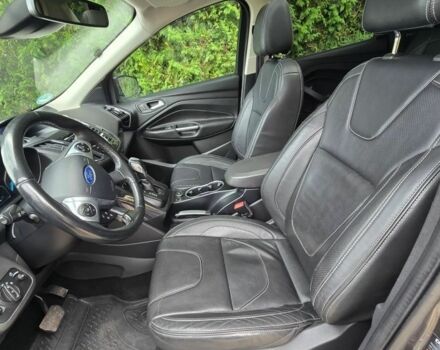 Сірий Форд Куга, об'ємом двигуна 1.6 л та пробігом 172 тис. км за 8000 $, фото 7 на Automoto.ua