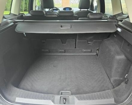 Сірий Форд Куга, об'ємом двигуна 1.6 л та пробігом 172 тис. км за 8000 $, фото 22 на Automoto.ua