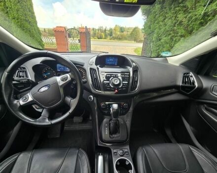 Сірий Форд Куга, об'ємом двигуна 1.6 л та пробігом 172 тис. км за 8000 $, фото 8 на Automoto.ua