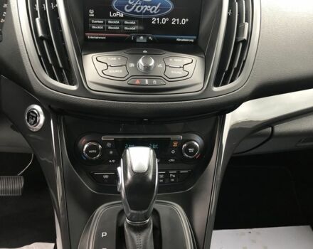 Серый Форд Куга, объемом двигателя 2 л и пробегом 142 тыс. км за 4313 $, фото 21 на Automoto.ua