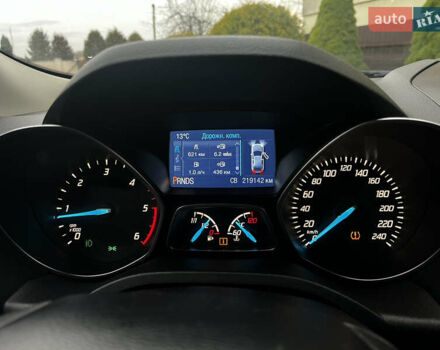 Серый Форд Куга, объемом двигателя 2 л и пробегом 219 тыс. км за 11750 $, фото 36 на Automoto.ua