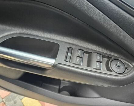 Сірий Форд Куга, об'ємом двигуна 1.6 л та пробігом 172 тис. км за 7900 $, фото 11 на Automoto.ua