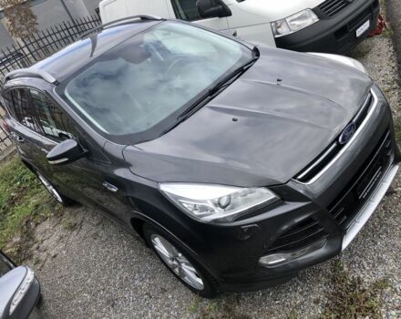 Серый Форд Куга, объемом двигателя 2 л и пробегом 142 тыс. км за 4313 $, фото 2 на Automoto.ua