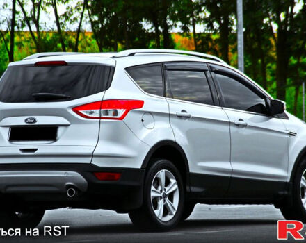 Серый Форд Куга, объемом двигателя 2 л и пробегом 117 тыс. км за 13800 $, фото 3 на Automoto.ua