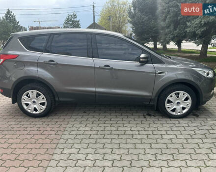 Сірий Форд Куга, об'ємом двигуна 2 л та пробігом 84 тис. км за 13700 $, фото 9 на Automoto.ua