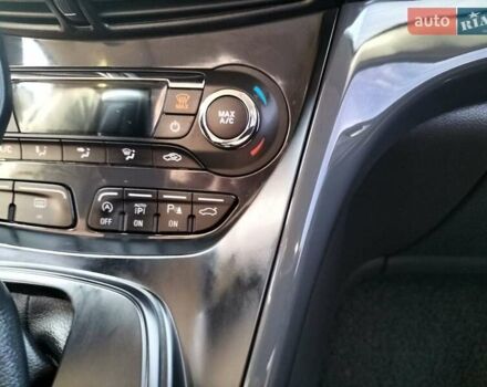 Серый Форд Куга, объемом двигателя 2 л и пробегом 107 тыс. км за 15000 $, фото 14 на Automoto.ua