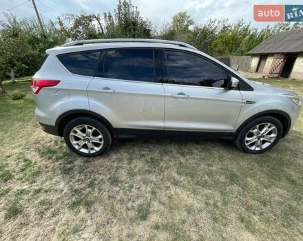 Серый Форд Куга, объемом двигателя 2 л и пробегом 107 тыс. км за 15000 $, фото 6 на Automoto.ua