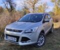 Сірий Форд Куга, об'ємом двигуна 2 л та пробігом 130 тис. км за 15000 $, фото 1 на Automoto.ua