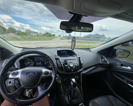 Серый Форд Куга, объемом двигателя 2 л и пробегом 199 тыс. км за 13000 $, фото 17 на Automoto.ua