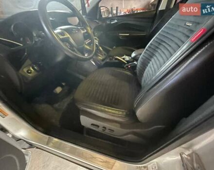 Серый Форд Куга, объемом двигателя 2 л и пробегом 107 тыс. км за 15000 $, фото 37 на Automoto.ua