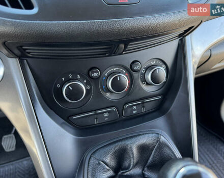 Форд Куга 2015 в Николаеве на Automoto.ua Серый Форд Куга, объемом двигателя 2 л и пробегом 174 тыс. км за 12900 $, фото 22 на Automoto.ua