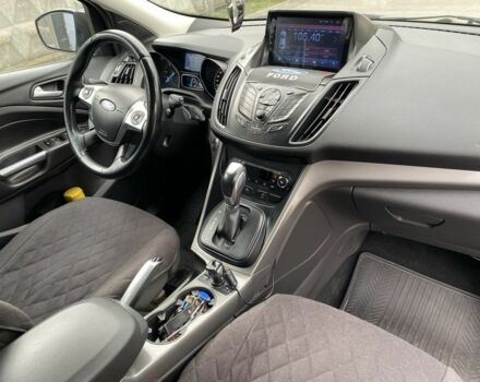 Серый Форд Куга, объемом двигателя 2 л и пробегом 162 тыс. км за 13200 $, фото 8 на Automoto.ua