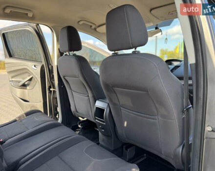 Форд Куга 2015 в Николаеве на Automoto.ua Серый Форд Куга, объемом двигателя 2 л и пробегом 174 тыс. км за 12900 $, фото 32 на Automoto.ua