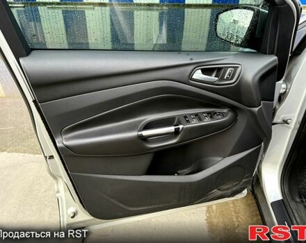 Серый Форд Куга, объемом двигателя 2 л и пробегом 192 тыс. км за 12500 $, фото 8 на Automoto.ua