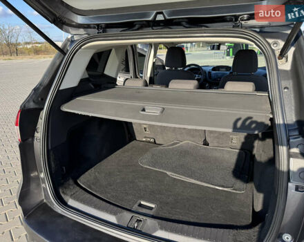 Форд Куга 2015 в Николаеве на Automoto.ua Серый Форд Куга, объемом двигателя 2 л и пробегом 174 тыс. км за 12900 $, фото 33 на Automoto.ua