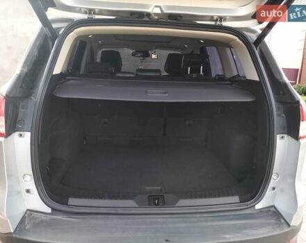 Серый Форд Куга, объемом двигателя 2 л и пробегом 107 тыс. км за 15000 $, фото 45 на Automoto.ua