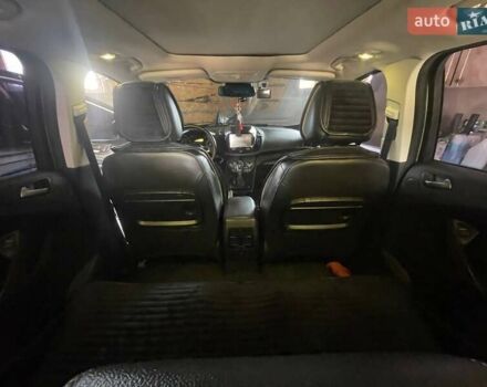 Серый Форд Куга, объемом двигателя 2 л и пробегом 107 тыс. км за 15000 $, фото 29 на Automoto.ua