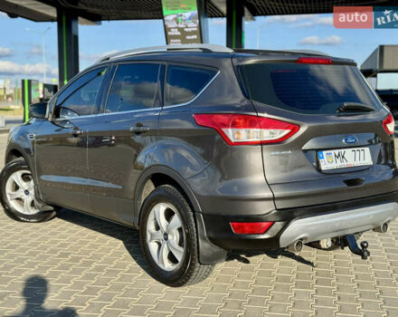 Форд Куга 2015 в Николаеве на Automoto.ua Серый Форд Куга, объемом двигателя 2 л и пробегом 174 тыс. км за 12900 $, фото 7 на Automoto.ua