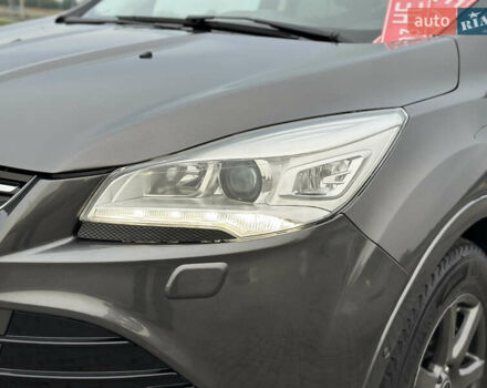 Сірий Форд Куга, об'ємом двигуна 2 л та пробігом 227 тис. км за 14900 $, фото 1 на Automoto.ua