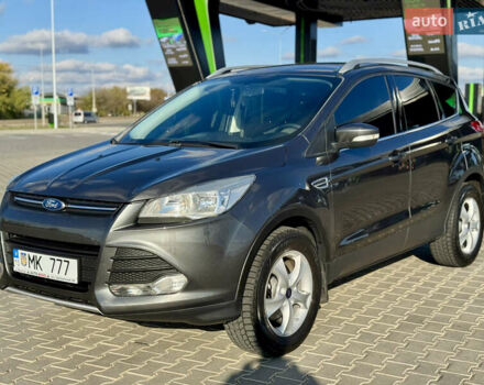 Форд Куга 2015 в Николаеве на Automoto.ua Серый Форд Куга, объемом двигателя 2 л и пробегом 174 тыс. км за 12900 $, фото 4 на Automoto.ua